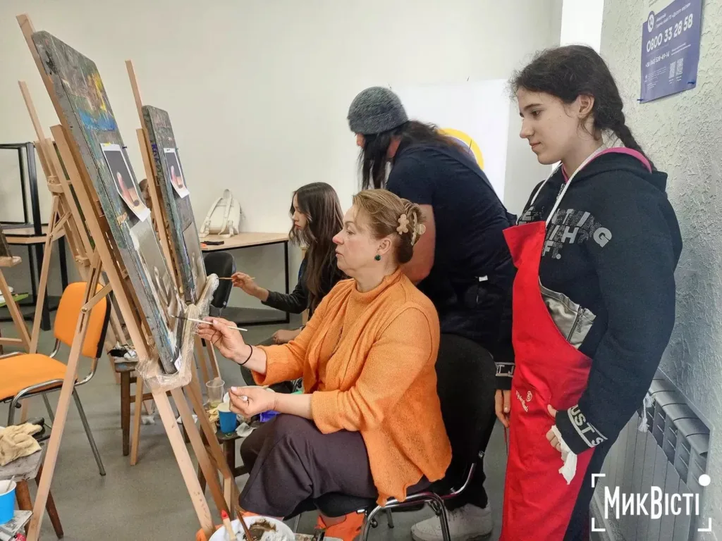 In the art and craft room at Dutch Gable House